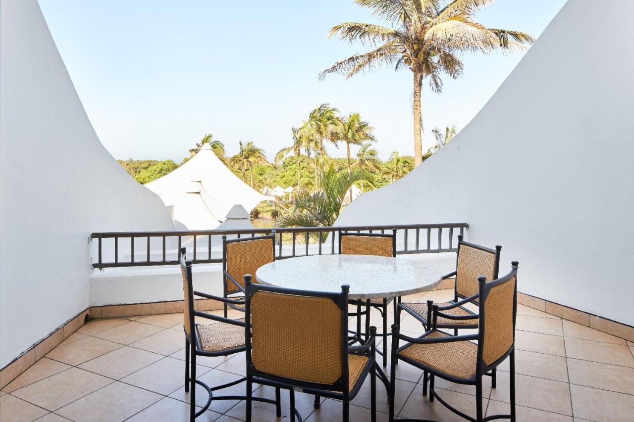 First Group Breakers Resort - Official Umhlanga Rocks Exteriör bild